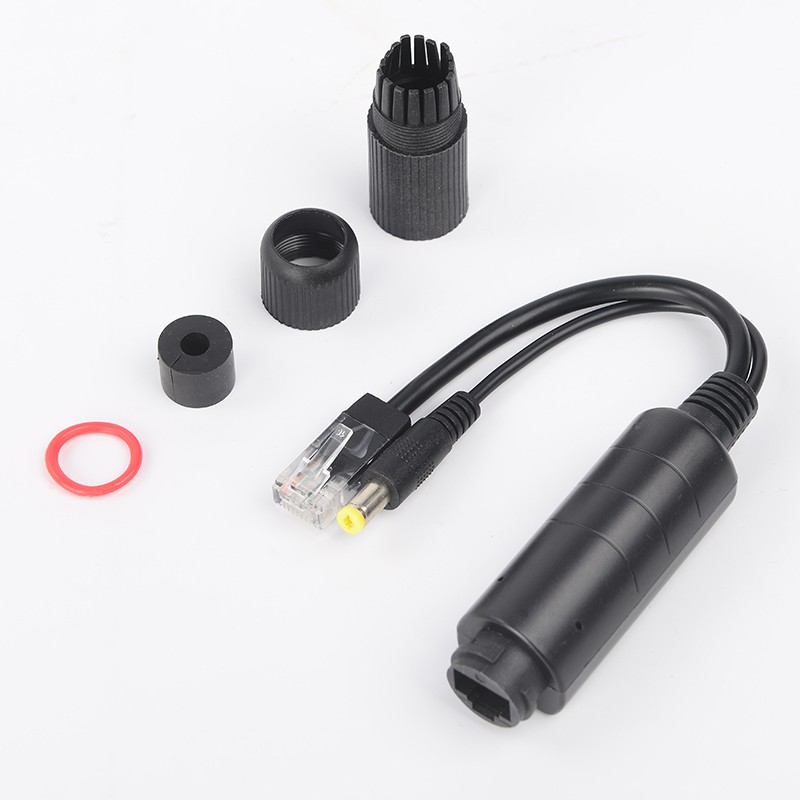 FS5712B 100Mbps 12V/1A防水黑色POE分离器