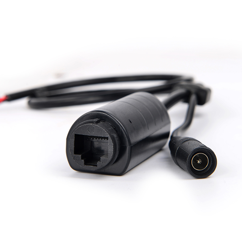 FS5712d 12v1a 10/100m IP66防水黑色POE电缆IPC